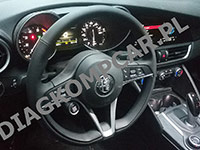 >Alfa Romeo Gulia przystosowanie samochodu z USA do norm obowiązujących w Europie. Diagkompcar